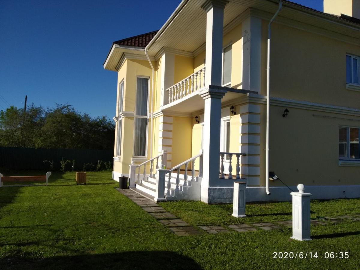 Holiday Home With Superb Hall Alyokhnovo Buitenkant foto